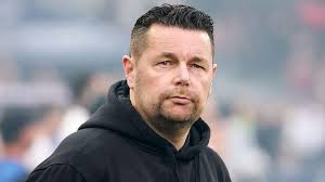 Crystal Palace Agree Deal to Appoint RC Lens Coach Pierre Sage
