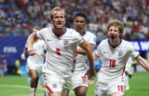 Kane's Brace Sends England Past Congo