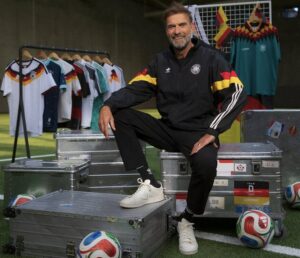 Klopp Vows to Walk Away If He's "S**t" as Germany Coach