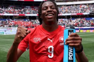 Villa Hijack Newcastle to Land Manzambi