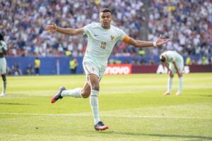 Mbappe and Dembele Send France Into Last Four