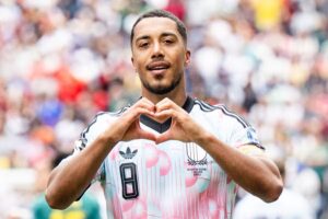 Tielemans Nears Old Trafford After Clause Trigger