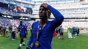 Chelsea Trio Missing As Exits Loom