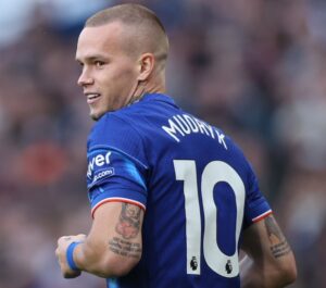 Chelsea Weigh Loan Options For Mudryk