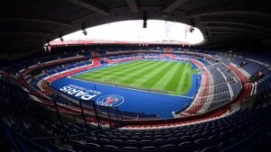 Ligue 1 Moves PSG Opener Over Bad Pitch