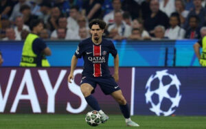 Đặc điểm nổi bật của deep lying playmaker